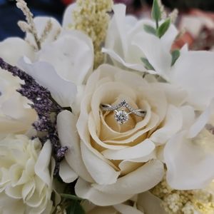 GRA Certified 0.5 CTW Moissanite Diamond Ring in size US 6